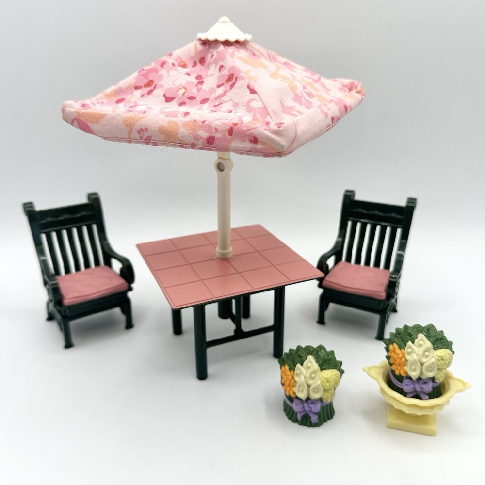 Fisher Price Loving Family Dollhouse Patio Table Chairs Swivel Umbrella